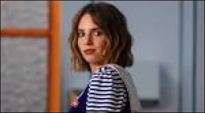 Which language does Robin not speak?