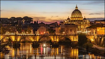 What is the capital of Italy?