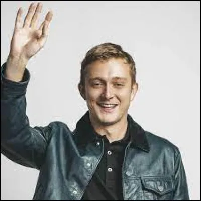 Find the name of this French rapper!