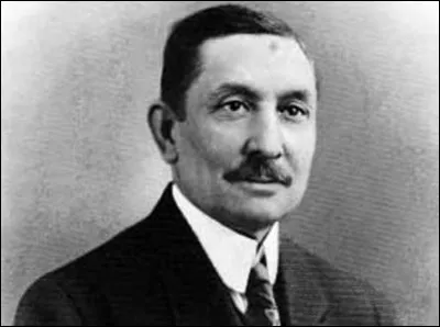 This soft drink company was founded by Caleb Bradham.