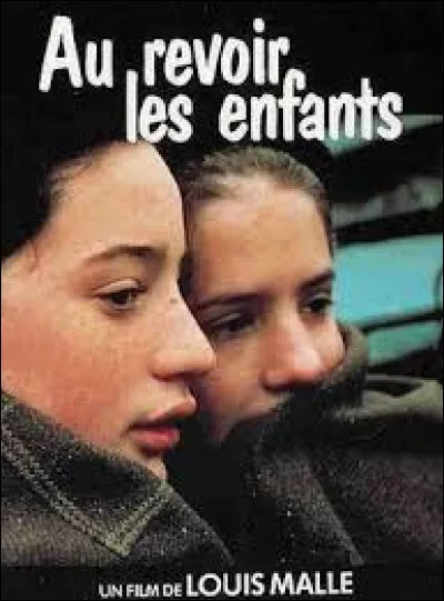Which war is evoked in the film Au revoir les enfants?