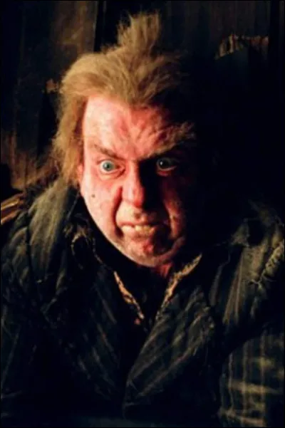 What is Queudver's real name?