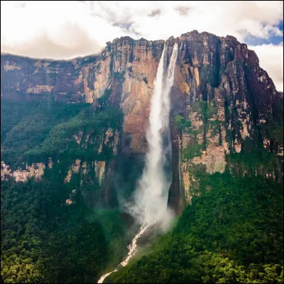 Which of these countries is not crossed by the equator?