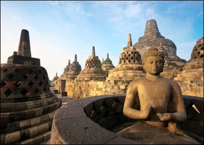 Where is the Borobudur temple located?