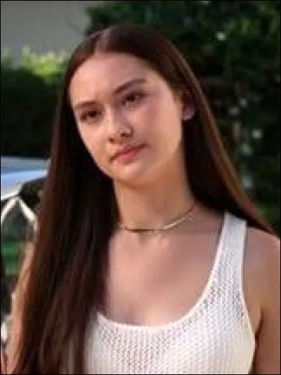 In which series can we find Belly?