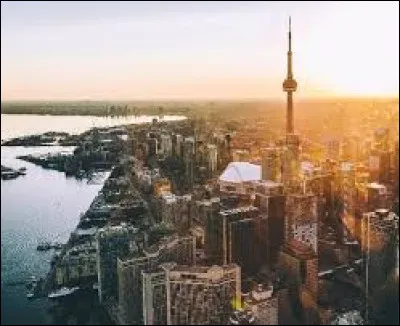The city of Toronto is the capital of Canada.