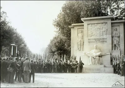 How many people died in the war?