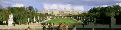 How many kings of France have resided at the Palace of Versailles?