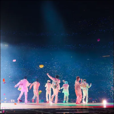 Who is the main vocalist ?