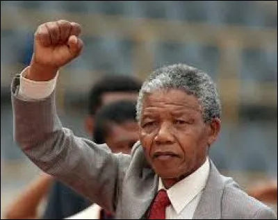 How many years was Nelson Mandela imprisoned?