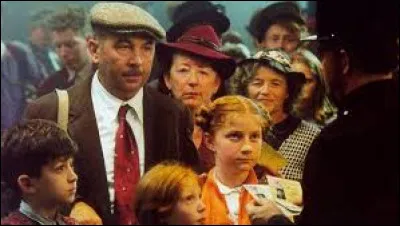 In which French department is the town of Macon located?