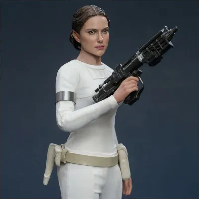 At this point, what is Padme Amidala's political status?