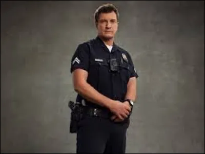 Nathan Fillion plays John Nolan in the series The Rookie, the cop of Los Angeles .