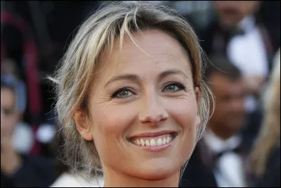 Who is this journalist who presented the show from 2013 to 2017?