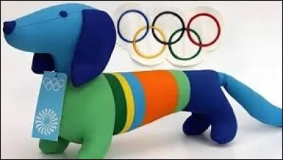 In which German city were the 1972 Summer Olympics held, with Waldi, a multicolored dachshund, as mascot?