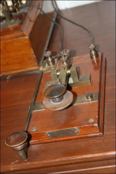 The simple machine within this artifact is ?