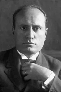 Which country ruled Benito Mussolini for 21 years?