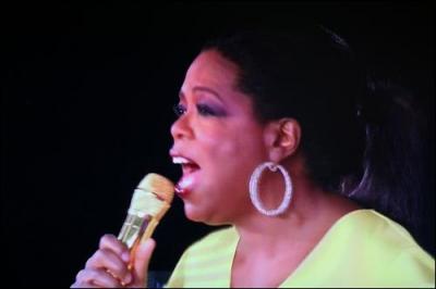 What was the title of the song Oprah sang herself for the Show?