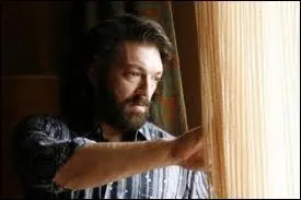 Who played the gangster in the 2008 film 'Mesrine, l'instinct de mort'?