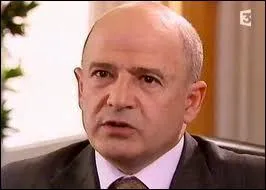 Deputy mayor, swindler and mastermind of several murders!