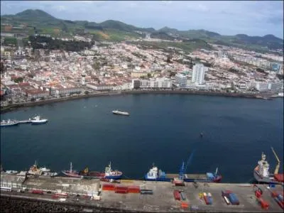 The Acores archipelago is another of Portugal's autonomous regions, located 1500 km west of Lisbon. Its capital is: