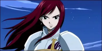 What does Erza dress up as during the Fairy Tail battle?