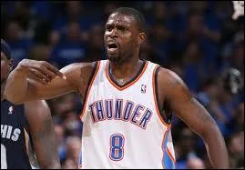 Who is this pivot, two-time college champion with the Kentucky Wildcats (1996 and 1998)?