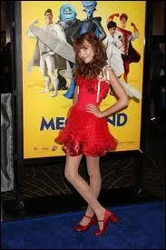 How do they get to school (see episode 1 season 1)?