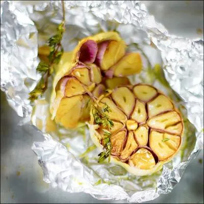 What are two examples of foods chosen for their aroma?