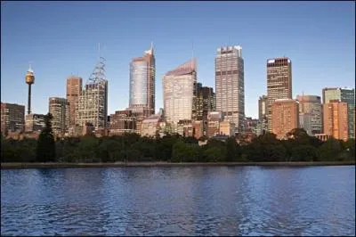 In which country is this city? From now on, there will be only pictures of modern cities. Try to guess them as well.