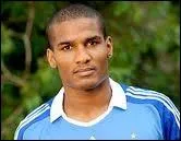 Florent Malouda formed a magnificent attack doublet with Didier Drogba in 2 different clubs. In which of these clubs has he never played with him ?