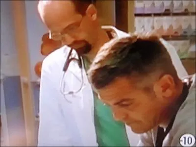 Exceptionally, I won't tell you the name of the actor in the foreground, the photo should be enough to find the series, what else!