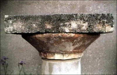 To which style does this temple belong?