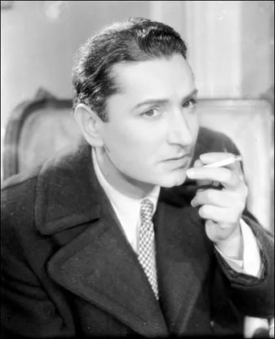 His father was a famous actor, and so is he!