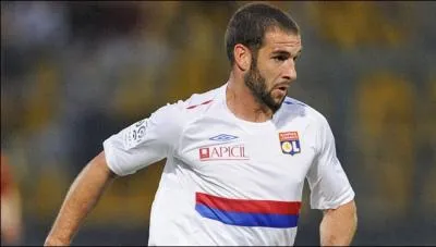 Who is this footballer ?