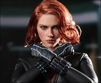 Which actress plays her?