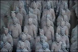In 1974, in which country did archaeologists discover an army of thousands of terracotta statues ?