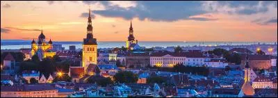 Of which country is Tallinn the capital?