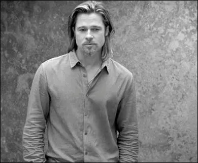 Here is a spot directed by Joe Wright to represent the most feminine of perfumes: