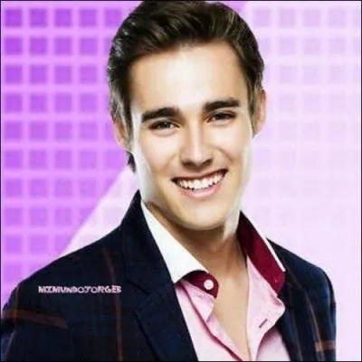 What is the name of the actor who plays Leon?