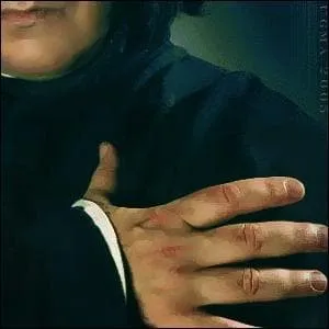 This hand... I know it! Do you?