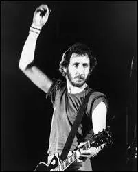 Who is the guitarist in this picture?