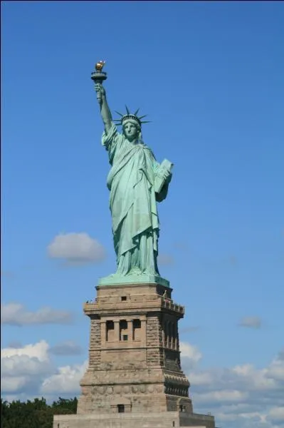 The Statue of Liberty, a very famous monument in the United States, was donated by another country as a sign of friendship. Which country is it?