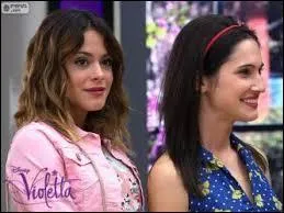 Violetta is going to kiss Diego during the You Mix show, what song did they kiss on?