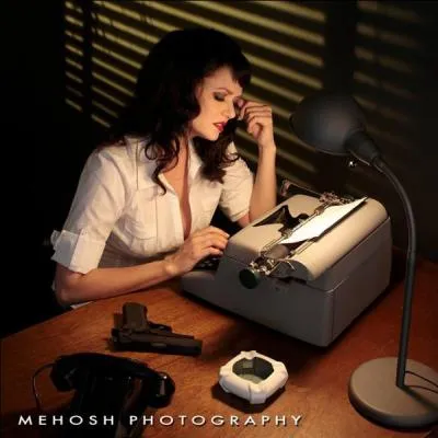 What is Heidi's self-proclaimed biggest vice? / What does Heidi try to NEVER be without?