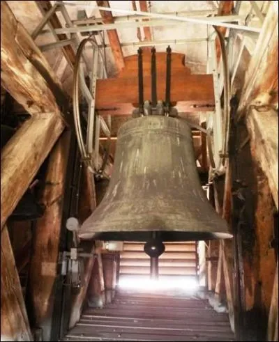 ... is a large, deep-sounding bell. It makes more noise than the animal of the same name.