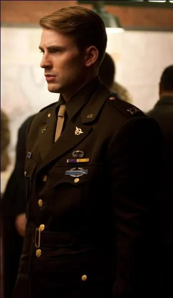 Who plays Steve Rogers, aka Captain America?
