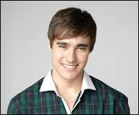 What is Leon's real first name?