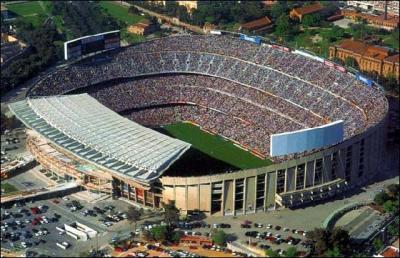 Which club plays in this stadium?