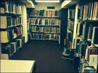 Oversize books circulate.